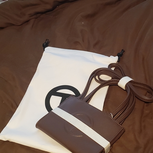 Small Chocolate Telfar - Picture 5 of 5